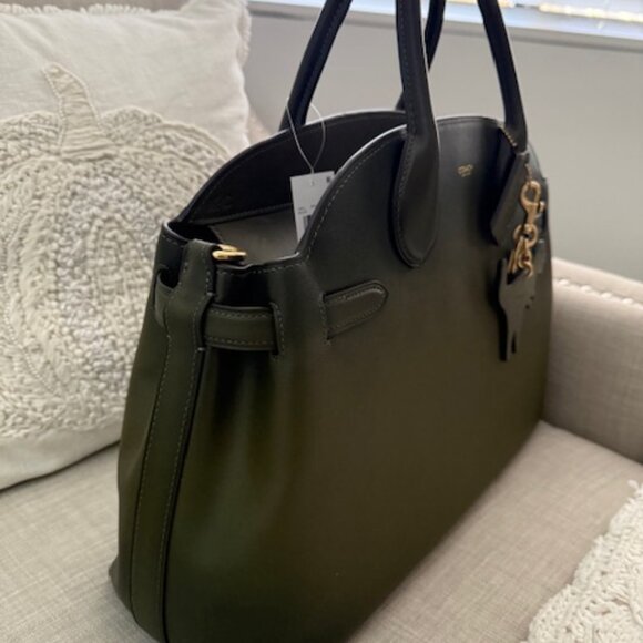 Coach Empire 40 Olive with Rexy Charm - Picture 3 of 16